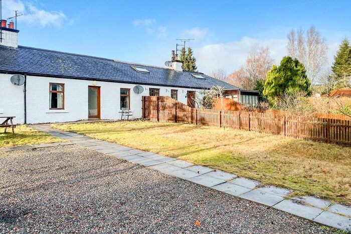 3 Bedroom Bungalow To Rent In Spey Avenue, Boat Of Garten, Inverness-Shire, PH24
