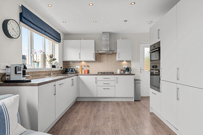 4 Bedroom Detached House For Sale In Tipperwhy Road, Auchterarder, PH3