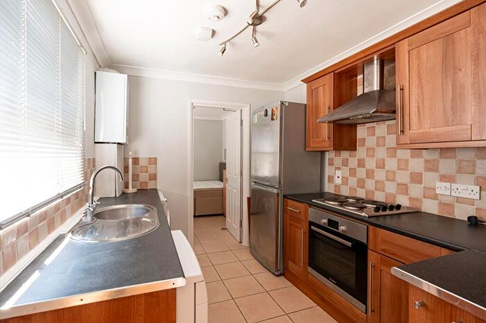 3 Bedroom End Of Terrace House For Sale In Charles Street, Oxford, OX4