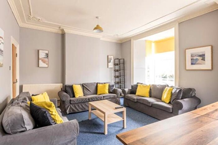 1 Bedroom Semi-Detached House To Rent In Whiteladies Road, Clifton, Bristol, BS8
