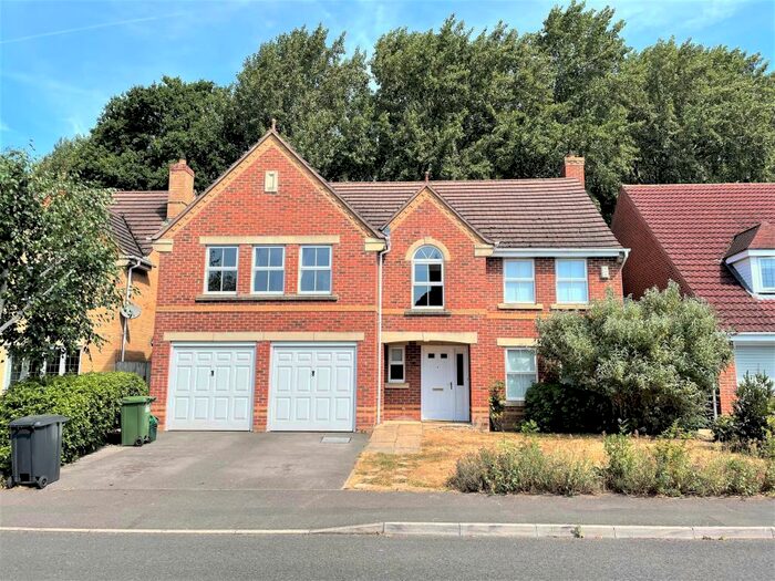 5 Bedroom Detached House To Rent In Thatcham, Berkshire, RG18