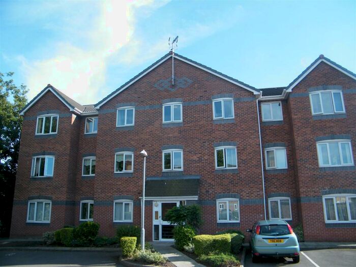2 Bedroom Apartment To Rent In Rixtonleys Drive, Irlam, M44