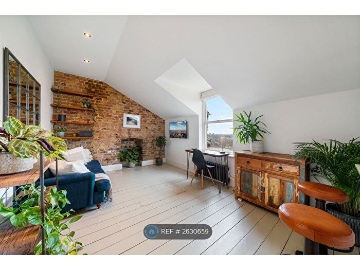 1 Bedroom Flat To Rent In Grove Park, London, SE5