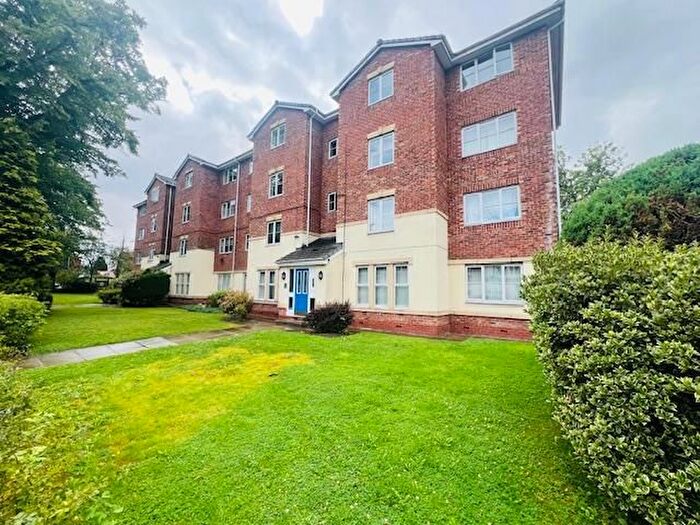 2 Bedroom Flat To Rent In Manley Road, Manchester, M16