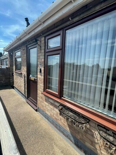 2 Bedroom Flat To Rent In Shires Close, Sprotbrough, Doncaster, DN5