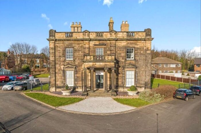 2 Bedroom Flat For Sale In Eshald Mansion, Lynwood Crescent, Woodlesford, Leeds, LS26