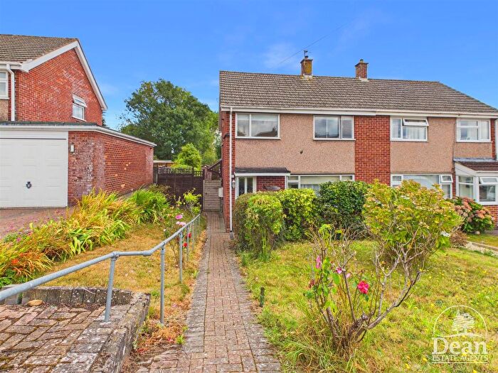 3 Bedroom Semi-Detached House For Sale In Templeway West, Lydney, GL15