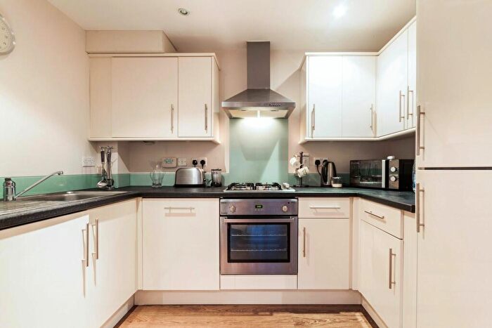 1 Bedroom Apartment To Rent In Godwin Close, Wokingham, RG41