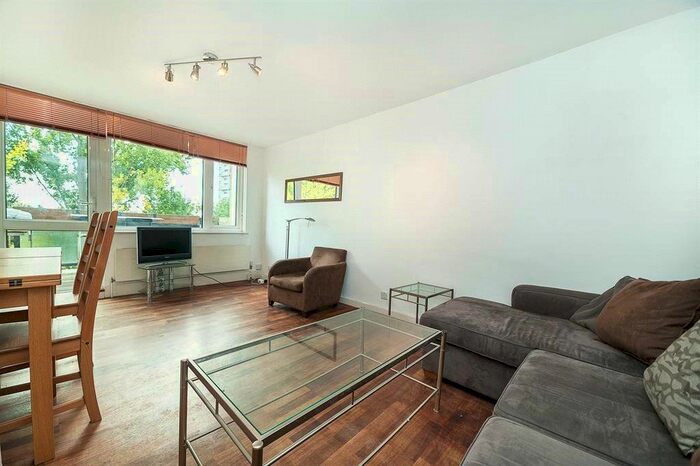 1 Bedroom Flat To Rent In Aldsworth Close, Little Venice, London, W9