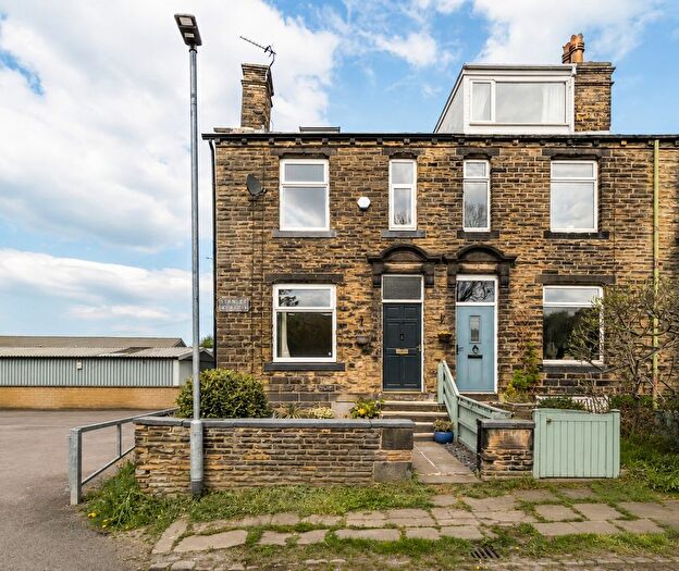 3 Bedroom End Of Terrace House For Sale In Stanley Street, Greengates, Bradford, West Yorkshire, BD10