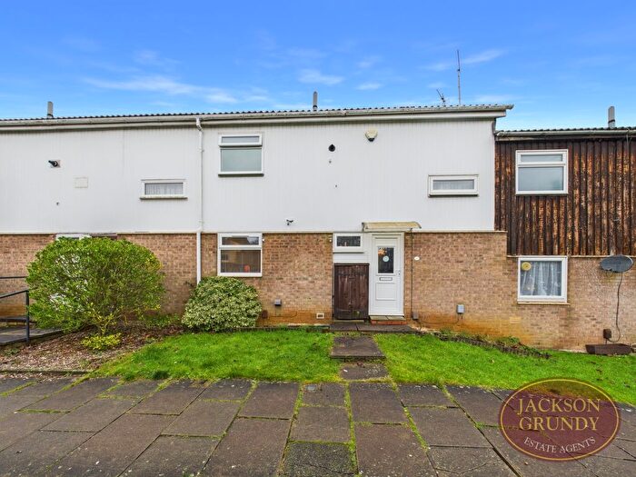 3 Bedroom Terraced House For Sale In Rillwood Court, Lumbertubs, NN3