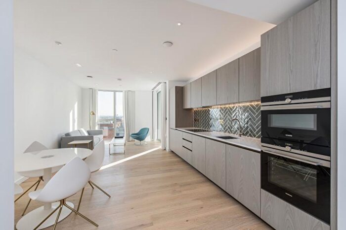 2 Bedroom Apartment To Rent In Atlas Building, City Road, EC1V