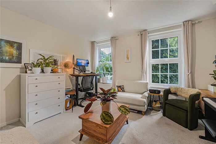 1 Bedroom Flat For Sale In George Row, London, SE16