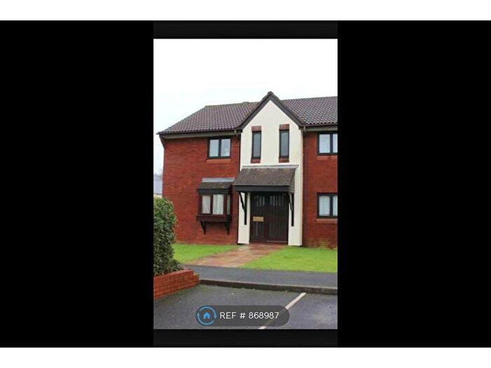 1 Bedroom Flat To Rent In Laira, Plymouth, PL3