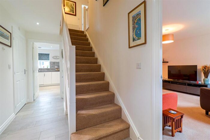 5 Bedroom Detached House For Sale In Pipkin Drive, Buntingford, SG9