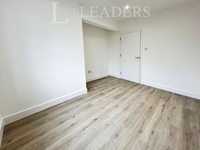 1 Bedroom Flat To Rent In Cornwalls Meadow, Buckingham, MK18