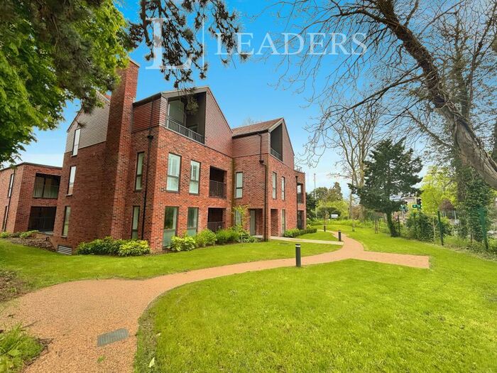 2 Bedroom Apartment To Rent In Hills Road, CB2