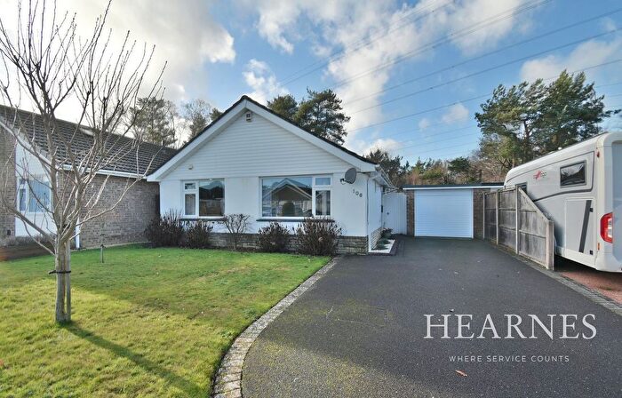 2 Bedroom Detached Bungalow For Sale In Leeson Drive, Ferndown, BH22