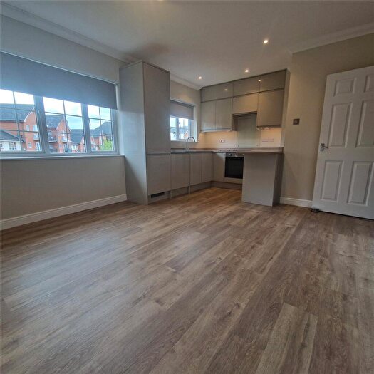 2 Bedroom Flat To Rent In Knights Place, St. Leonards Road, Windsor, SL4