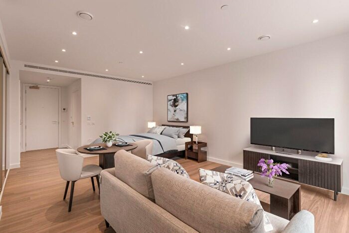 Studio To Rent In Nine Elms Lane, London, SW11