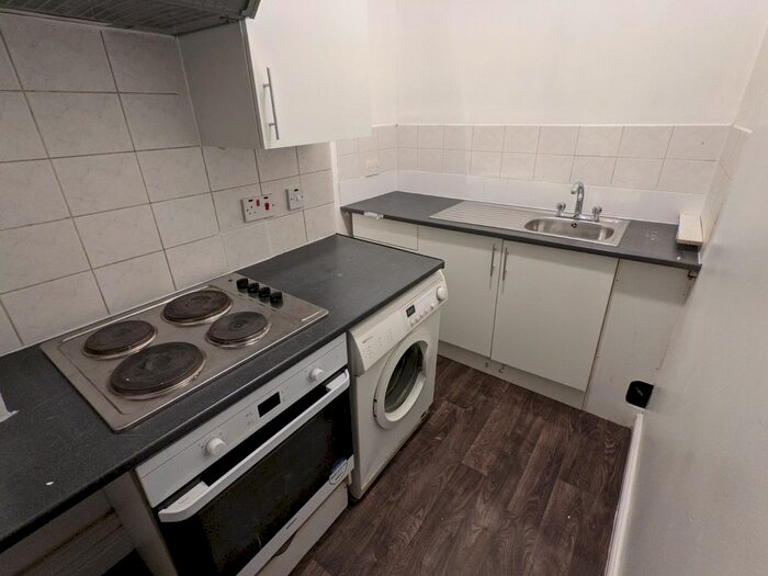 1 Bedroom Flat To Rent In London Road, Leicester, LE2