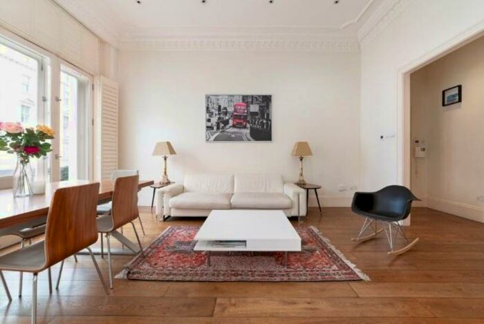 1 Bedroom Apartment To Rent In Baker Street, Marylebone, London, NW1