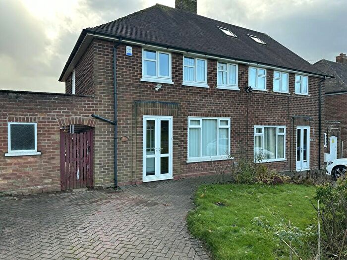 3 Bedroom Semi-Detached House To Rent In Rectory Road, Sutton Coldfield, B75