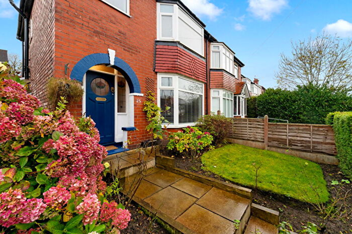 3 Bedroom Semi Detached House For Sale In Shelley Road, Prestwich, Manchester, M25