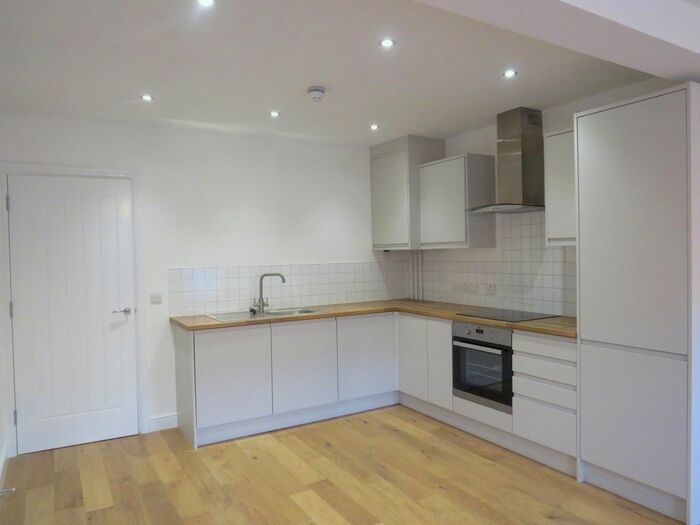 1 Bedroom Flat To Rent In Oxford Street, Ripley, DE5