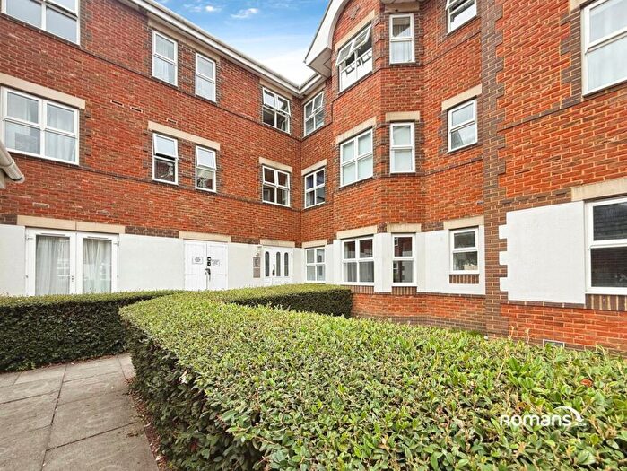 1 Bedroom Apartment For Sale In Norn Hill, Basingstoke, Hampshire, RG21
