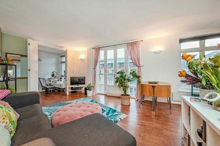 1 Bedroom Flat To Rent In Fairfield Road, London, E3