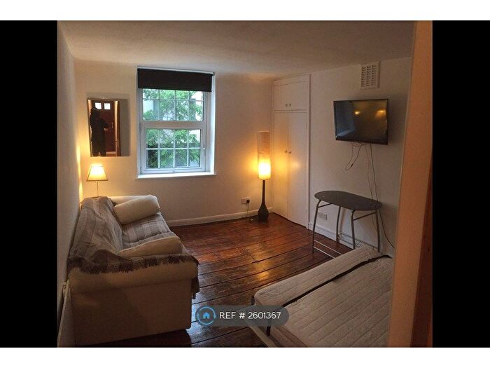 Studio To Rent In Ebury Bridge Road, London, SW1W