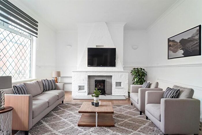 2 Bedroom Terraced House To Rent In High Street, Heywood, OL10