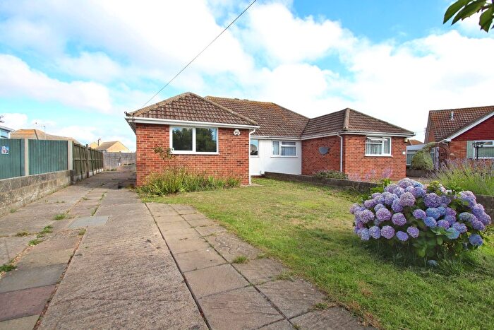 2 Bedroom Bungalow To Rent In Helmdon Close, Ramsgate, CT12