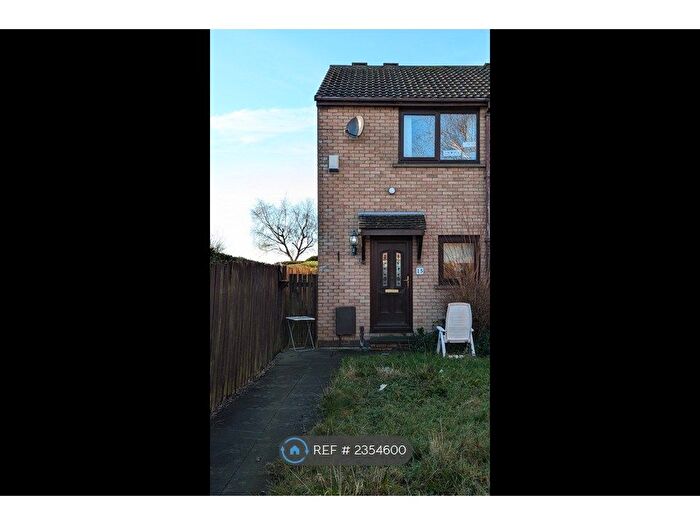 2 Bedroom End Of Terrace House To Rent In Mallow Walk, Morecambe, LA3