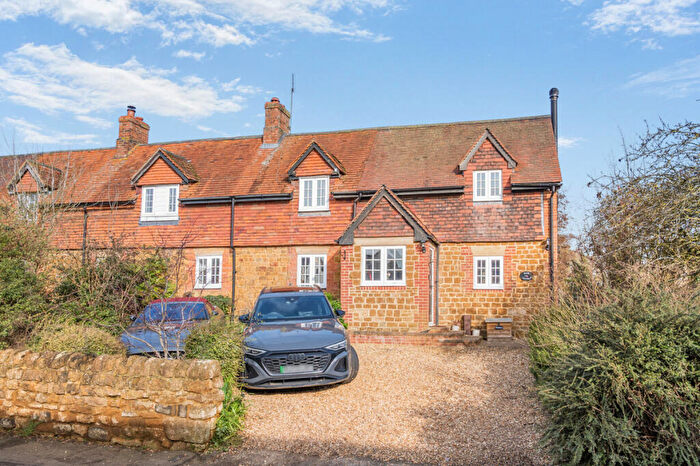 4 Bedroom Semi Detached House For Sale In Main Street, Hanwell Banbury, OX17