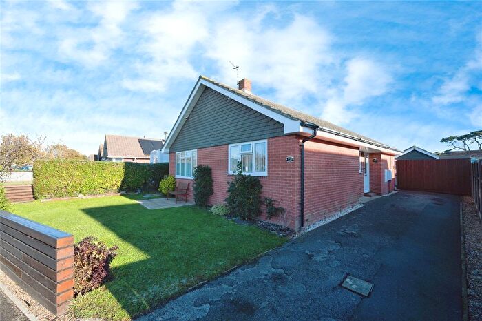 3 Bedroom Bungalow For Sale In St. Margarets Road, Hayling Island, Hampshire, PO11