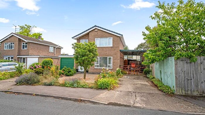 3 Bedroom Detached House For Sale In Fenland Road, Wisbech, Cambridgeshire, PE13