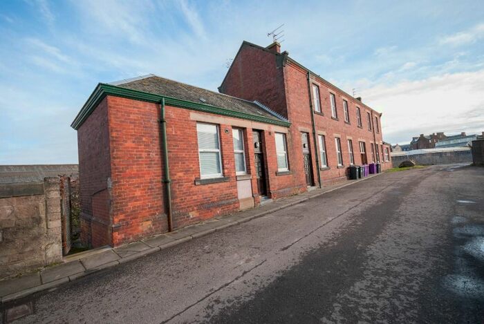 1 Bedroom Flat To Rent In Robert Street, Arbroath, Angus, DD11
