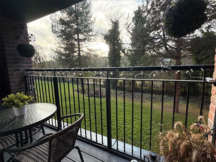 2 Bedroom Apartment For Sale In Mill Lane, Maidstone, Kent, ME14