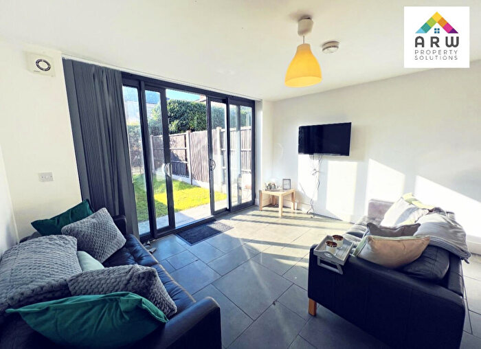 6 Bedroom Terraced House To Rent In Ashfield, Liverpool, Merseyside, L15