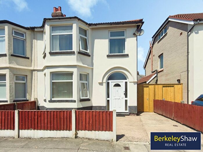 4 Bedroom Property For Sale In Abbotsford Gardens, Liverpool, L23