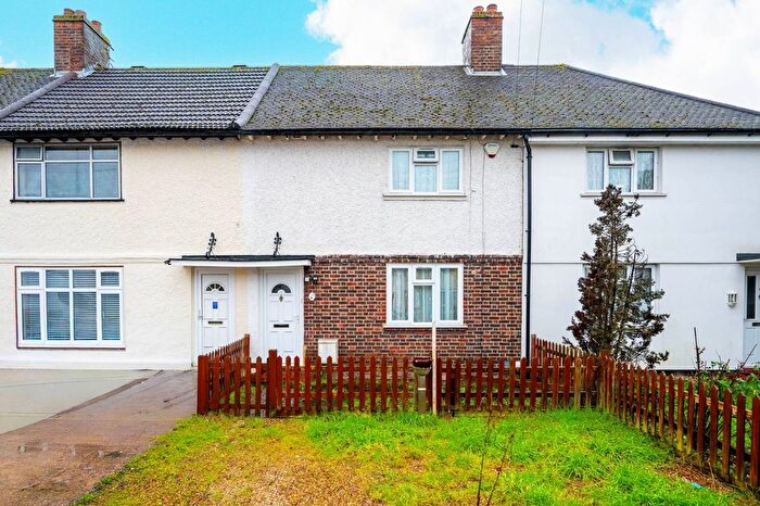 3 Bedroom Terraced House For Sale In Midleton Road, New Malden, KT3
