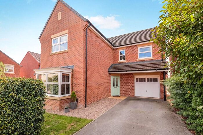 4 Bedroom House For Sale In Moorlands Fold, Killinghall, Harrogate, HG3