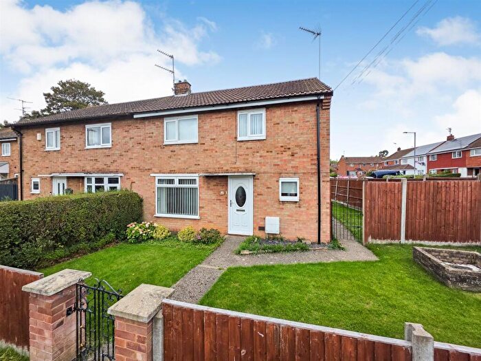 3 Bedroom Semi-Detached House For Sale In Rutland Close, Corby, NN17