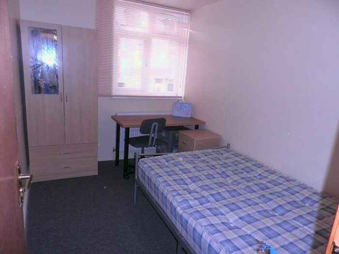 9 Bedroom House To Rent In Dawlish Road, Birmingham, B29