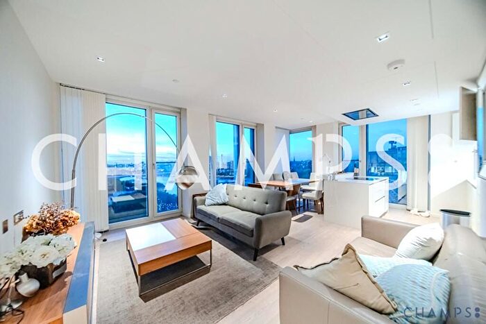 2 Bedroom Flat To Rent In Upper Ground, London, SE1