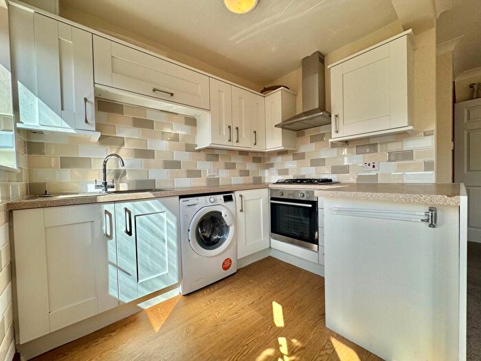 2 Bedroom Semi-Detached Bungalow For Sale In Moorbrooke, Hartshill, CV10
