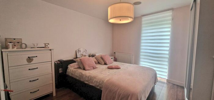 2 Bedroom Apartment To Rent In Loch Crescent, Edgware, HA8