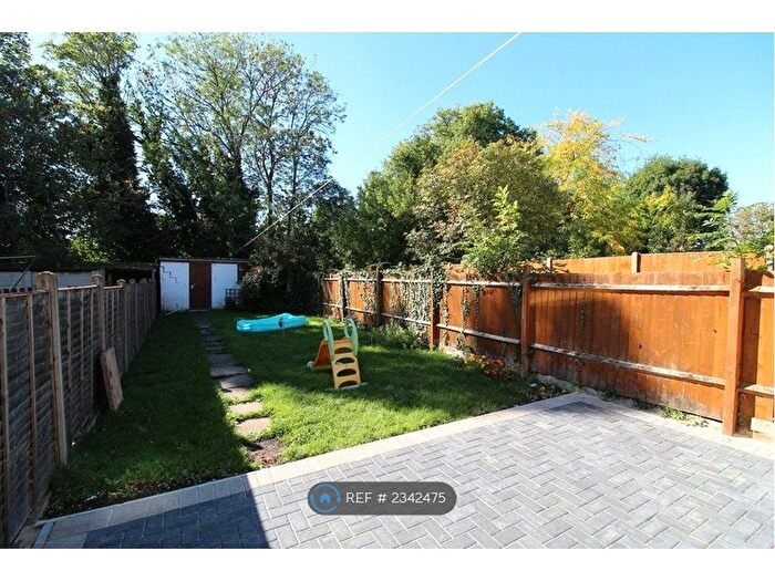 3 Bedroom End Of Terrace House To Rent In Glencoe Road, Coventry, CV3